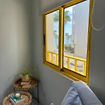 Apartment Amazing Ocean View Steps From The *