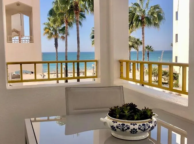 Apartman Amazing Ocean View Steps From The