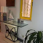 Apartmán Amazing Ocean View Steps From The