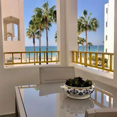 Apartment Amazing Ocean View Steps From The