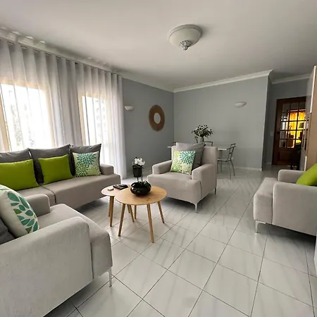 Amazing Ocean View Steps From The Apartment Quarteira